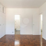 Apartamento à venda com 4 quartos, sendo 1 suíte, em Pinheiros, São Paulo, SP