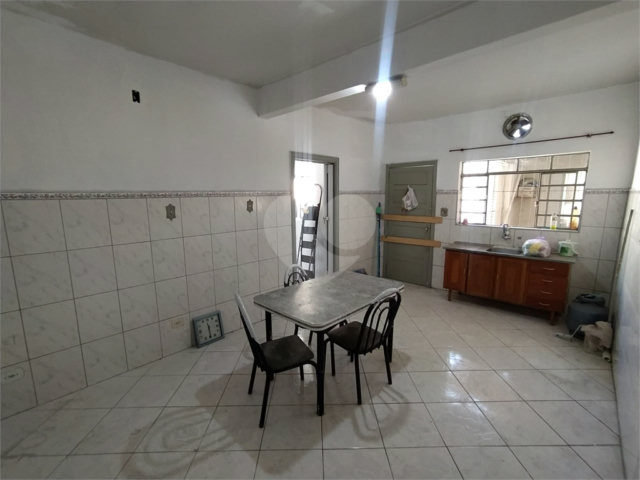 Sobrado à venda com 3 quartos em Vila Santa Clara, São Paulo, SP