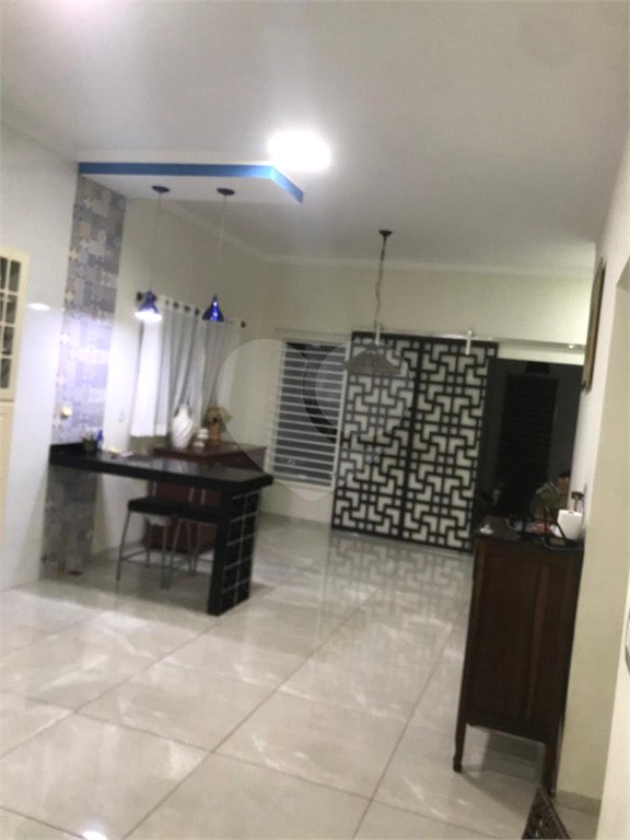 Casa à venda com 2 suítes em Cidade Jardim, Araraquara, SP