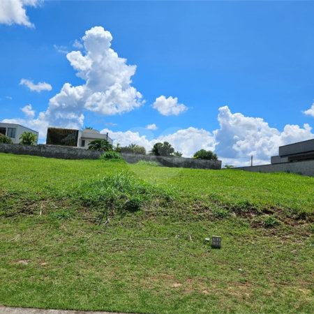 Terreno à venda com 1 suíte no condomínio Campo de Toscana, Vinhedo - SP