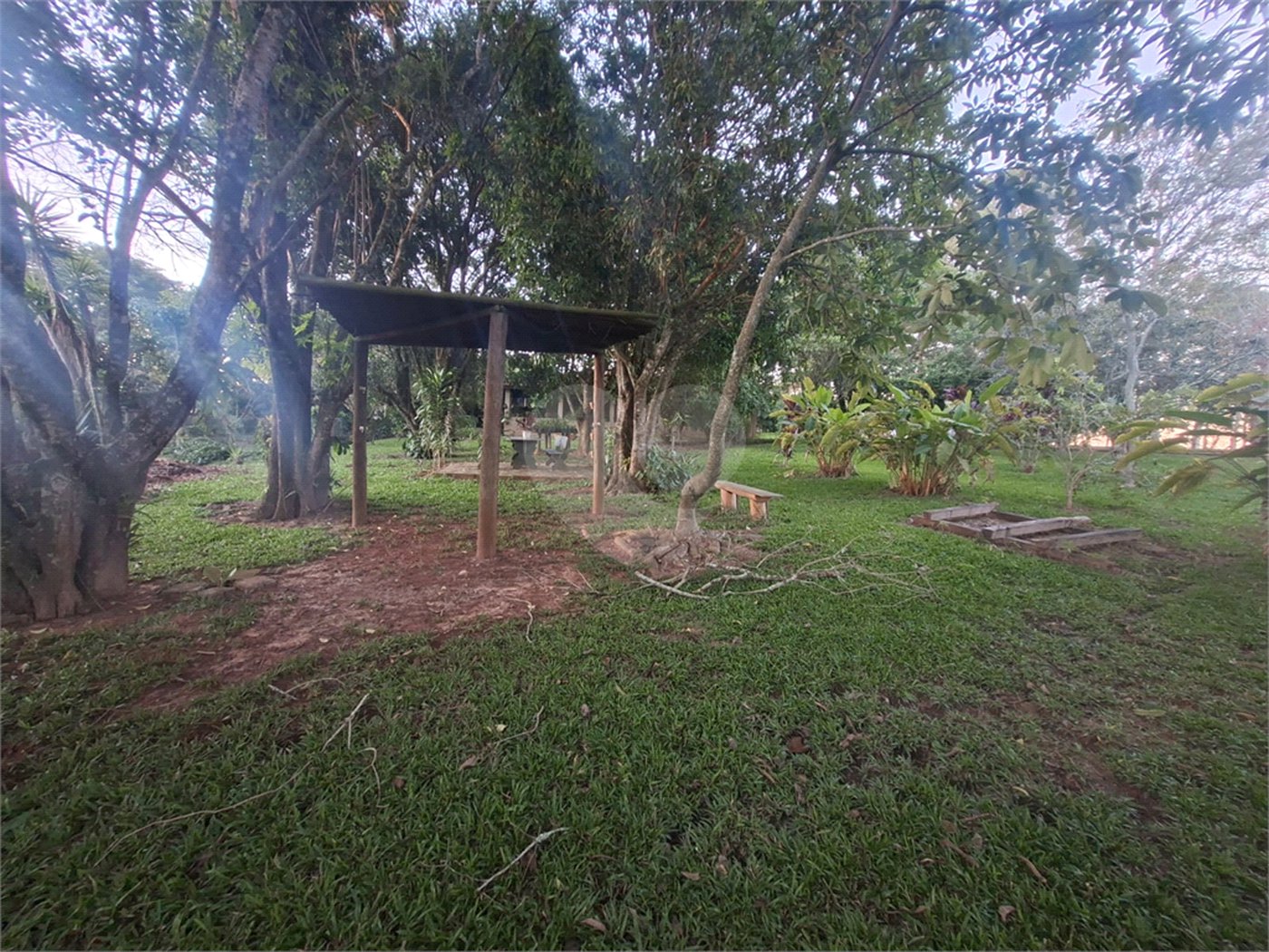 Chácara à venda com 3 quartos, sendo 1 suíte,  em Ribeirãozinho, Alambari, SP