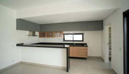 Casa para alugar com 3 suítes no condomínio Juca 700, Atibaia - SP