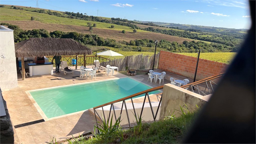 Chácara à venda com 3 quartos, sendo 1 suíte, em Jundiaquara, Araçoiaba da Serra, SP