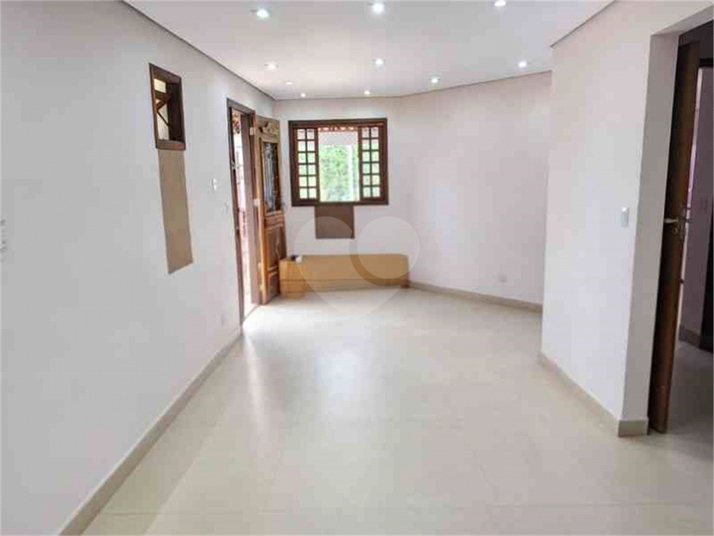 Casa à venda ou para alugar com 4 quartos, sendo 1 suíte,  em Tremembé, São Paulo, SP