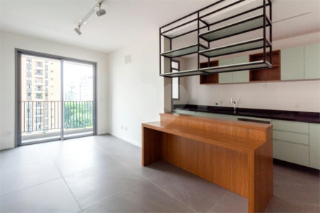 Apartamento à venda com 1 quarto em Vila Uberabinha, São Paulo, SP