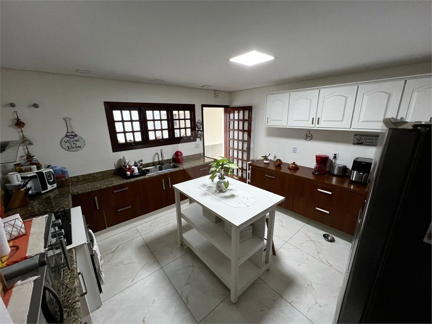 Casa à venda com 3 suítes em Vila Oliveira, Mogi das Cruzes, SP