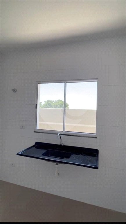 Casa à venda com 2 quartos em Chácara Holiday, Itaquaquecetuba, SP