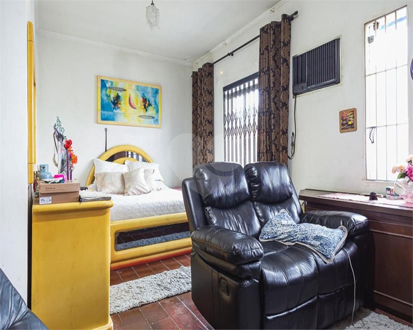 Casa à venda com 4 quartos, sendo 3 suítes,  em Osvaldo Cruz, São Caetano do Sul, SP