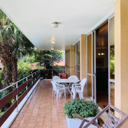 Casa à venda com 4 quartos, sendo 2 suítes, em Interlagos, São Paulo, SP