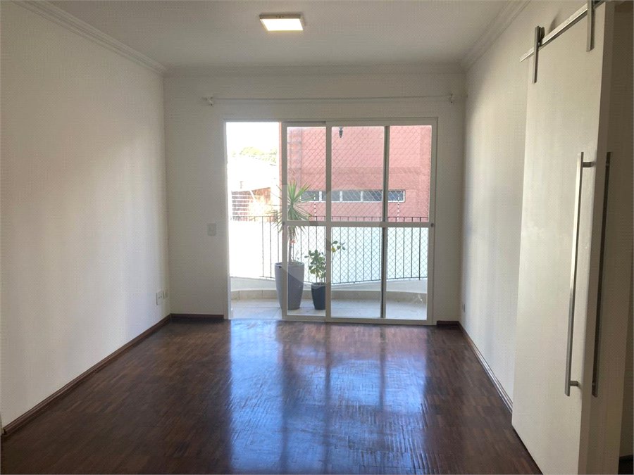 Apartamento para alugar com 3 quartos em Chácara Santo Antônio, São Paulo, SP