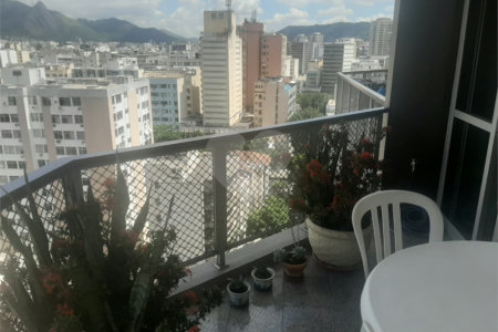 Apartamento à venda com 3 quartos, sendo 1 suíte, em Tijuca, Rio de Janeiro, RJ