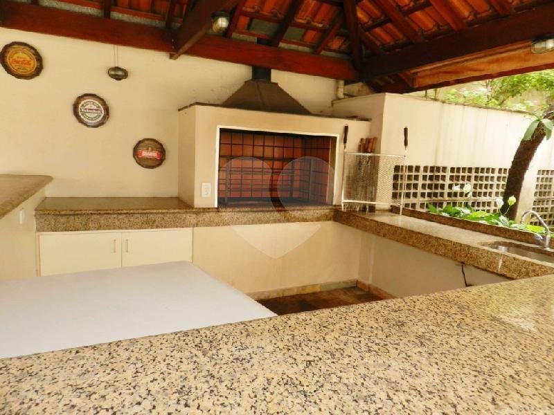 Apartamento à venda com 3 quartos, sendo 2 suítes, em Brooklin, São Paulo, SP