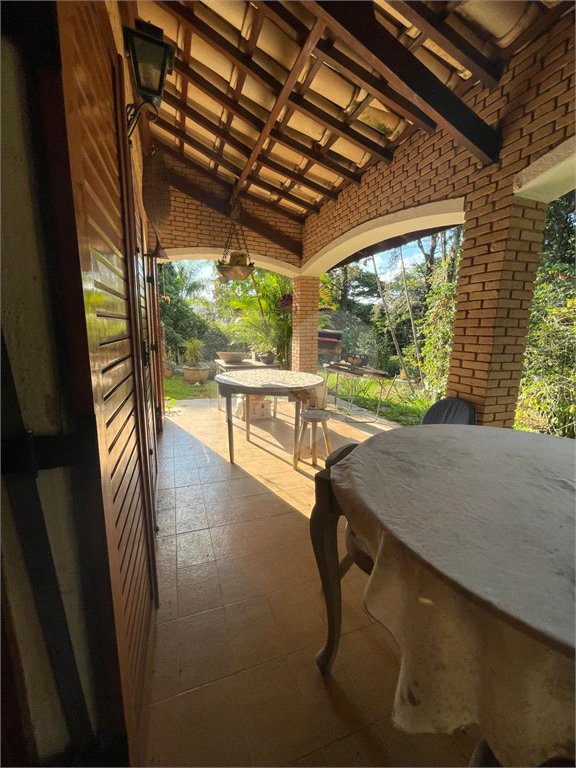 Casa à venda com 4 suítes em Retiro das Fontes, Atibaia, SP