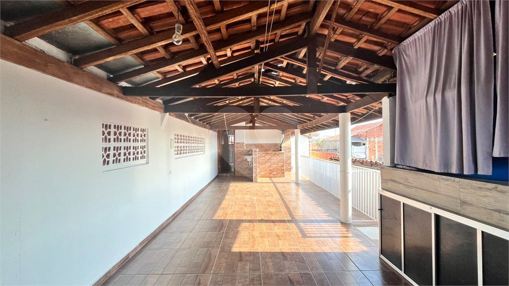 Casa à venda com 3 quartos, sendo 1 suíte, em Jardim São Lourenzo, Sorocaba, SP