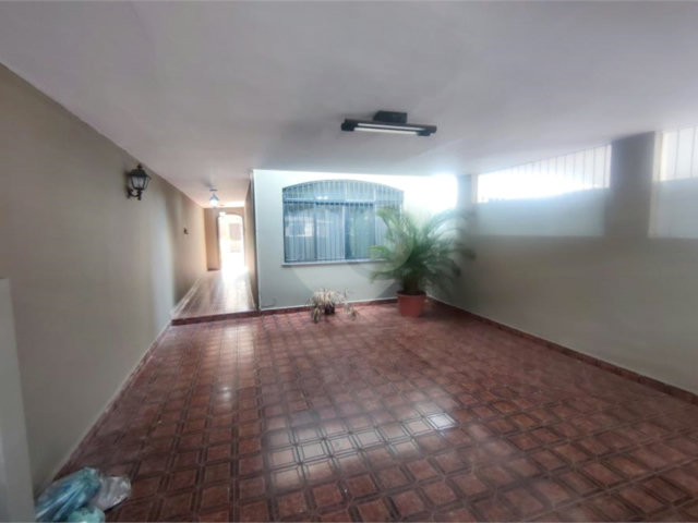 Sobrado à venda com 3 quartos, sendo 1 suíte,  em Chácara Santo Antônio, São Paulo, SP
