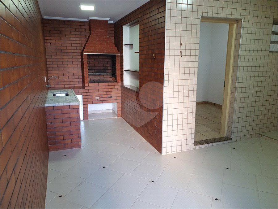 Casa em condomínio à venda com 4 quartos, sendo 1 suíte, em Santana, São Paulo, SP