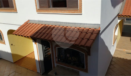 Sobrado à venda com 3 quartos, sendo 1 suíte,  em Tremembé, São Paulo, SP