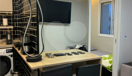 Apartamento à venda com 2 quartos em Santo Amaro, São Paulo, SP
