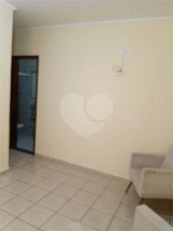Casa à venda com 4 quartos, sendo 2 suítes,  em Vila Rei, Mogi das Cruzes, SP