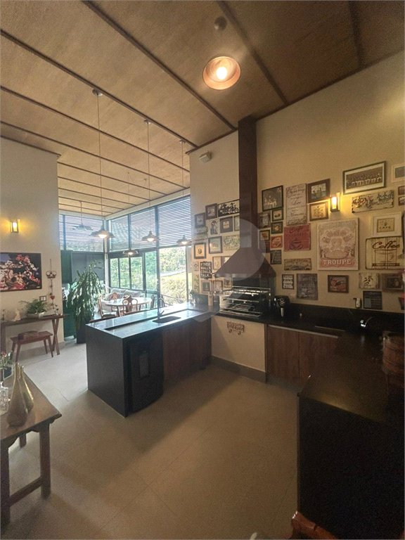 Casa à venda com 3 suítes no condomínio Campo de Toscana, Vinhedo - SP