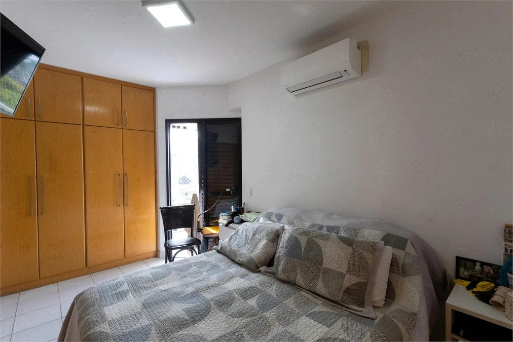 Apartamento à venda com 3 quartos, sendo 2 suítes, em Cidade Monções, São Paulo, SP