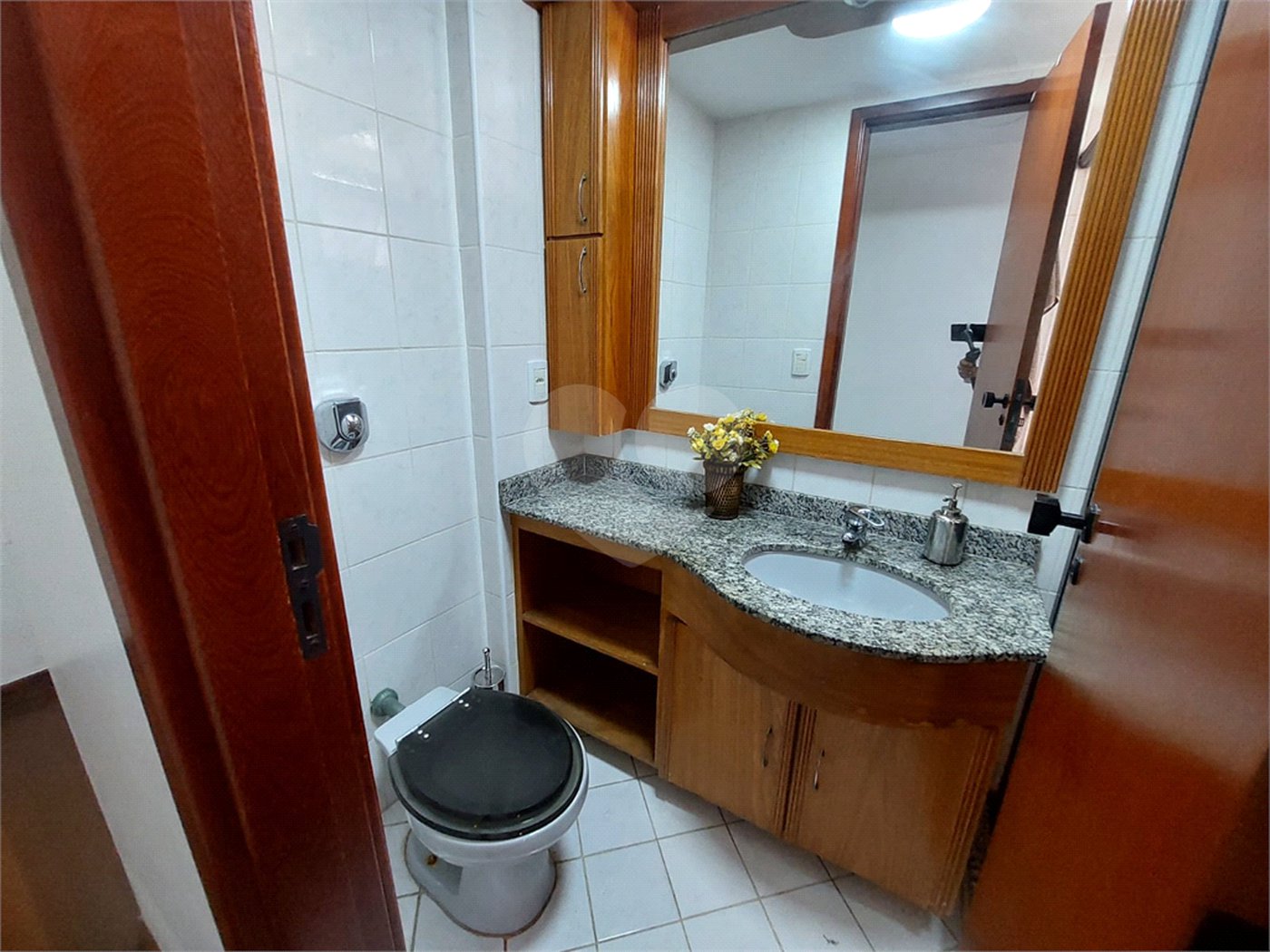 Cobertura à venda com 3 quartos, sendo 2 suítes,  em Tijuca, Rio de Janeiro, RJ