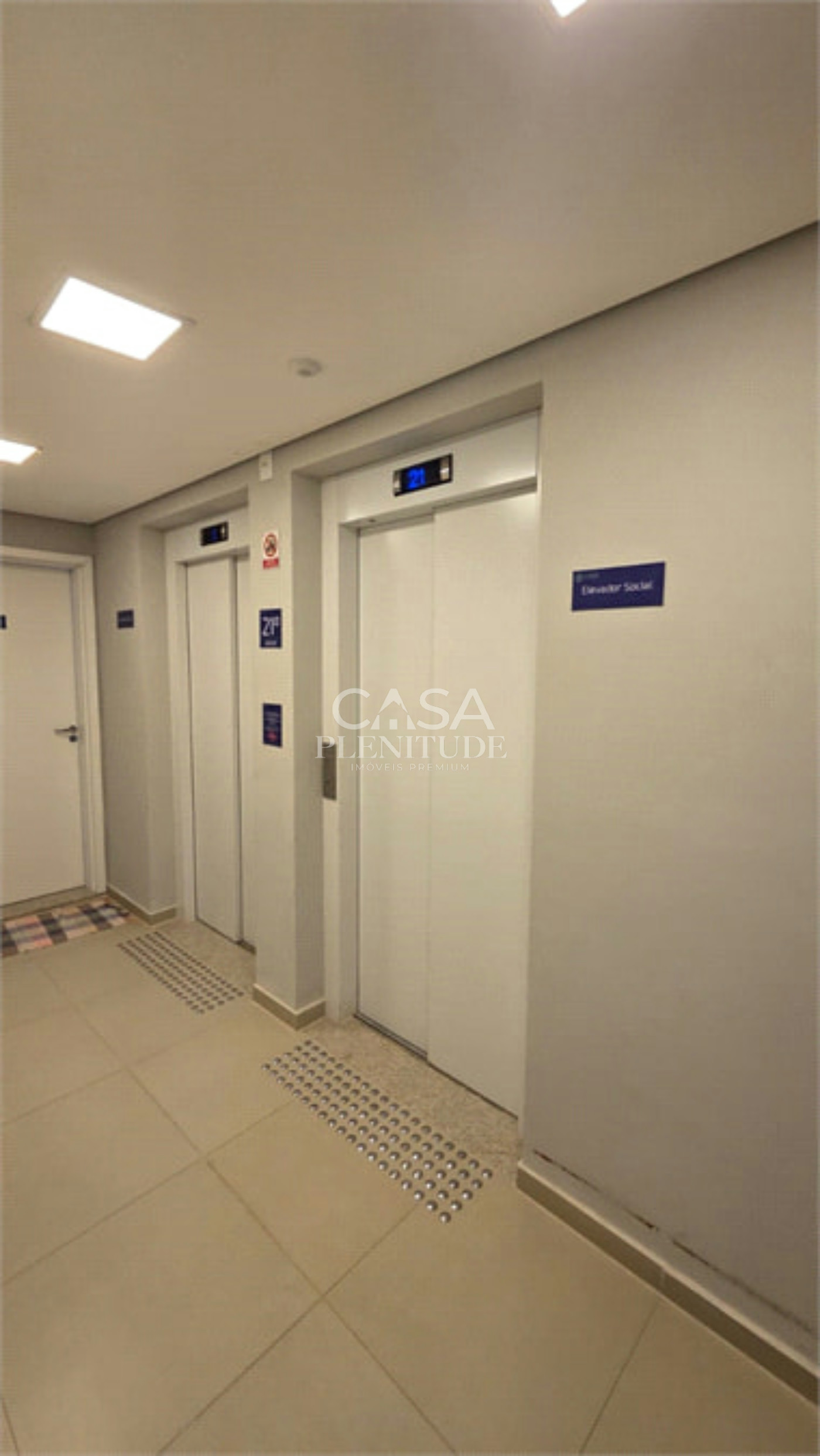 Duplex à venda ou para alugar com 4 quartos, sendo 5 suítes, em Parque Campolim, Sorocaba, SP