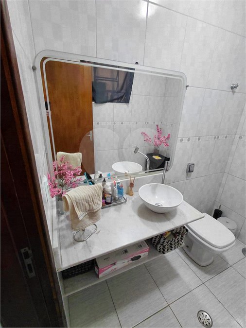 Sobrado à venda com 4 quartos, sendo 1 suíte, em Vila Nova Mazzei, São Paulo, SP