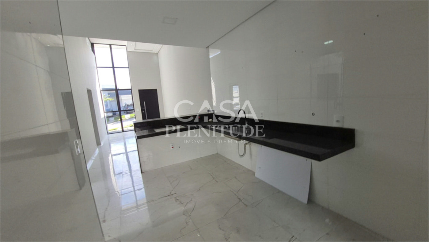 Casa em condomínio à venda com 3 quartos, sendo 1 suíte, em Horto Florestal, Sorocaba, SP