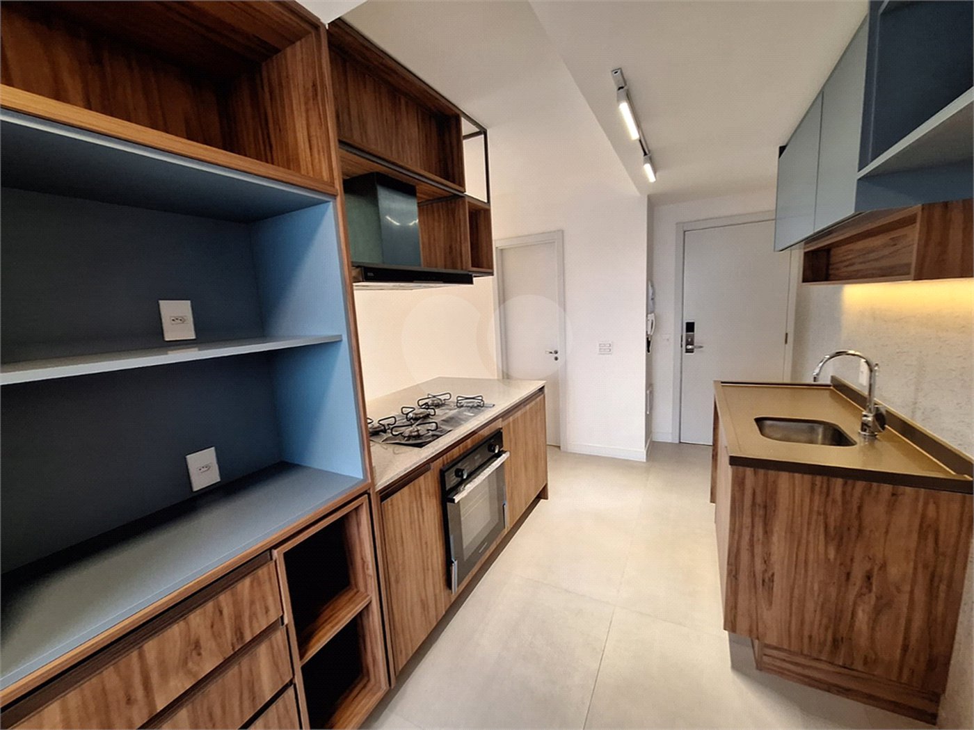 Apartamento para alugar com 3 suítes em Sumarezinho, São Paulo, SP