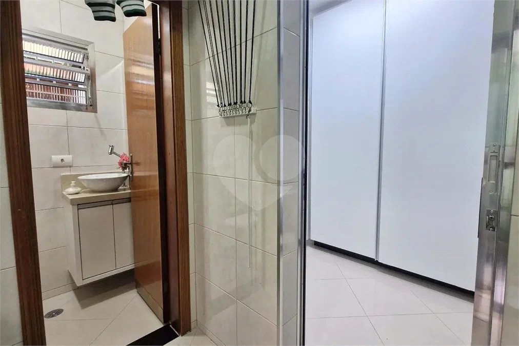 Sobrado à venda com 3 quartos, sendo 1 suíte,  em Tremembé, São Paulo, SP