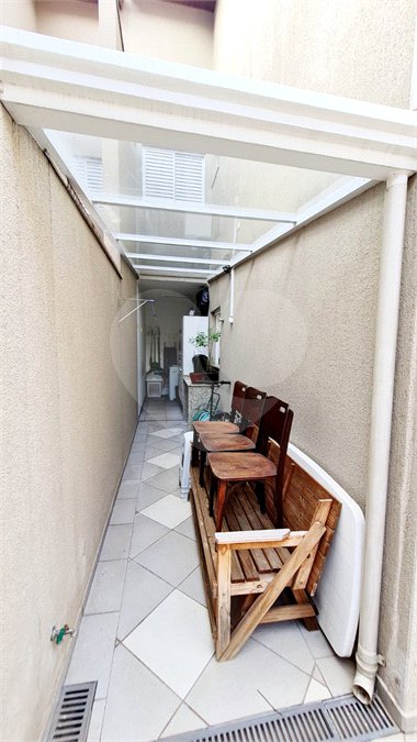 Sobrado à venda com 3 quartos, sendo 1 suíte,  em Jardim Leocádia, Sorocaba, SP