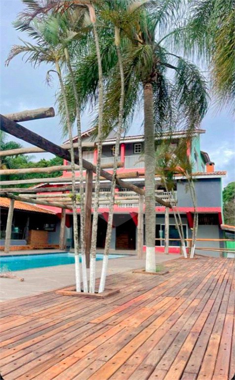 Chácara à venda com 7 quartos, sendo 4 suítes, no Centro, Araçoiaba da Serra, SP