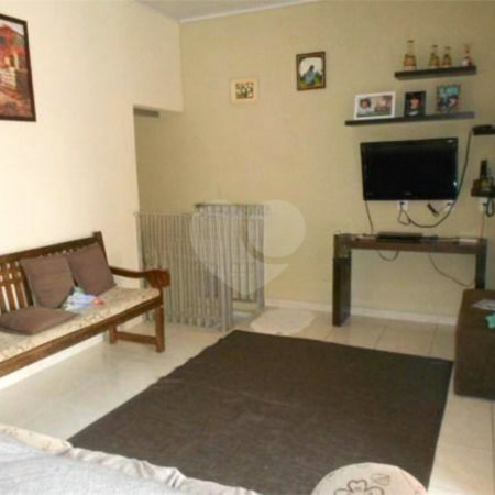 Casa à venda com 4 quartos em Capela, Vinhedo, SP