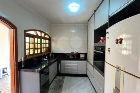Casa à venda com 2 quartos no Centro, Diadema, SP