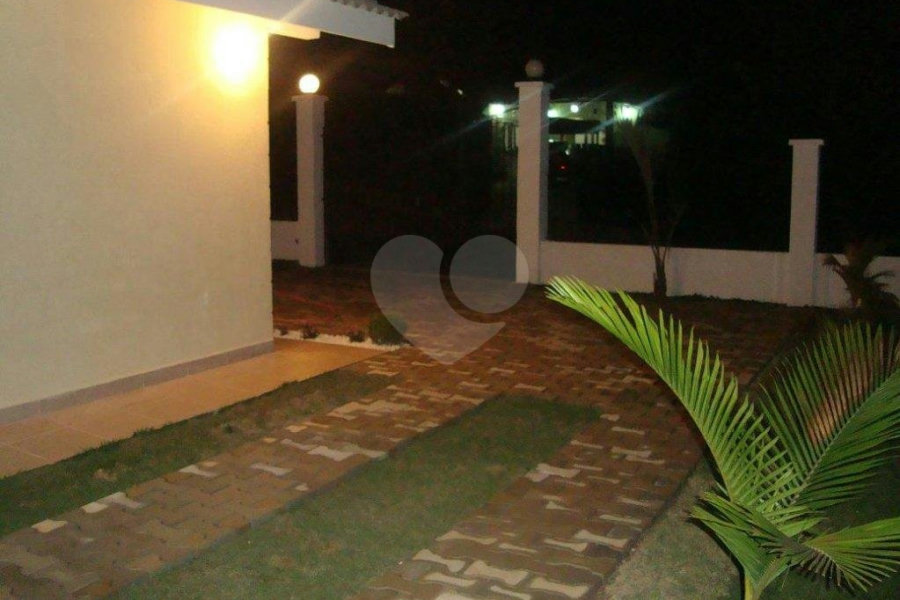 Casa à venda com 4 quartos, sendo 3 suítes, em Recreio Campo Verde, Ibiúna, SP