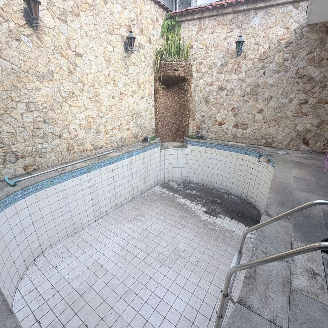 Casa Comercial com 2 dormitórios, 227 m² - venda por R$ 2.000.000 ou aluguel por R$ 9.605 - Vila Belmiro - Santos/SP