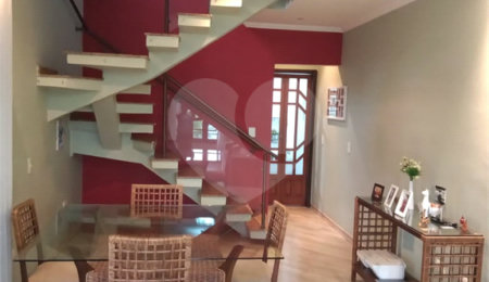 Casa à venda com 3 quartos, sendo 1 suíte,  em Parque Renato Maia, Guarulhos, SP