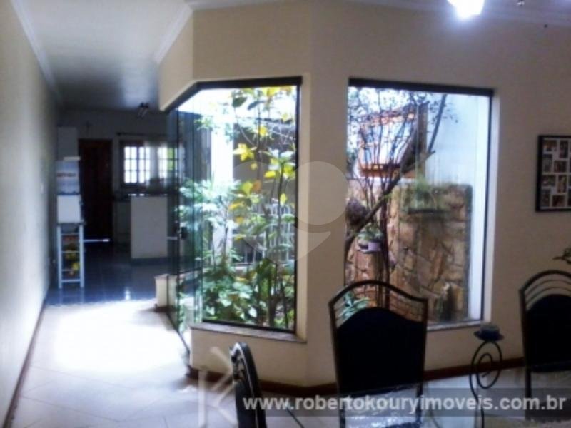 Casa à venda com 4 quartos em Parque Morumbi, Votorantim, SP