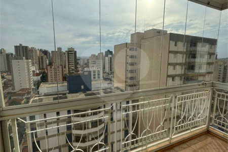 Casa à venda com 3 quartos, sendo 1 suíte,  no condomínio Edifício Crescencia Carolo Balbo, Ribeirão Preto - SP