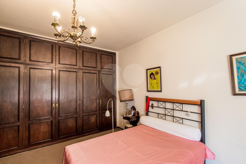 Casa Térrea à venda com 3 quartos, sendo 2 suítes, em Brooklin, São Paulo, SP