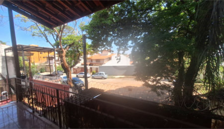 Casa à venda ou para alugar com 3 quartos, sendo 2 suítes,  em Parque Campolim, Sorocaba, SP