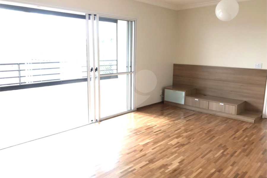 Apartamento à venda com 3 quartos, sendo 2 suítes, em Santana, São Paulo, SP