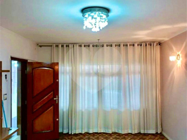 Casa à venda com 3 quartos, sendo 1 suíte,  em Tremembé, São Paulo, SP