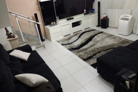 Sobrado à venda com 3 quartos, sendo 1 suíte, em Vila Medeiros, São Paulo, SP