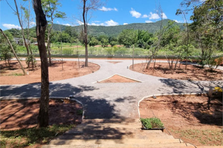 Casa à venda com 3 suítes no condomínio Vue 26, Atibaia - SP
