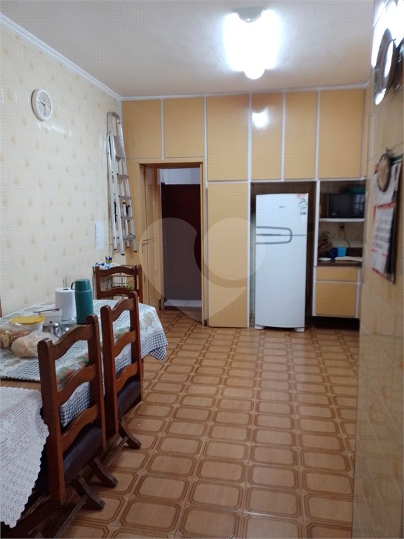 Sobrado à venda com 8 quartos, sendo 3 suítes, em Tucuruvi, São Paulo, SP