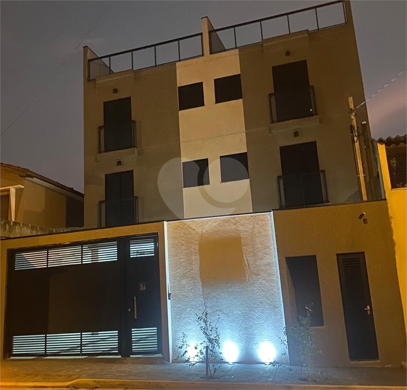 Cobertura à venda com 2 quartos, sendo 1 suíte, em Vila Guaraciaba, Santo André, SP