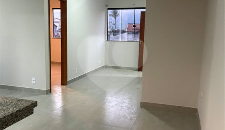 Casa para alugar com 2 quartos em Santíssimo, Rio de Janeiro, RJ