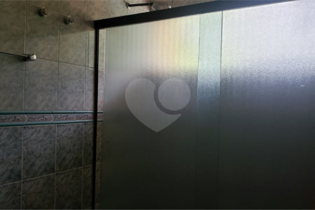 Sobrado à venda com 4 quartos, sendo 2 suítes, em Jardim Marajoara, São Paulo, SP